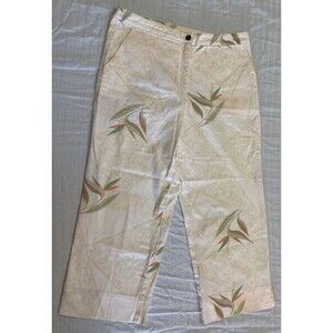 BANANA BAY WOMENS CAPRIS PANTS SIZE M